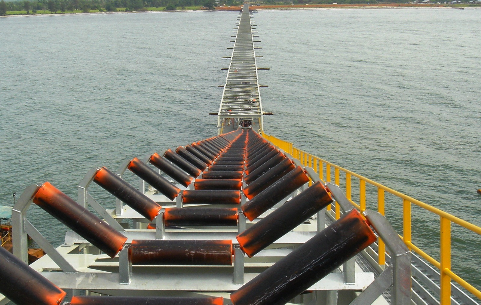 Offshore Jetty Conveyor - Walkway Inspection