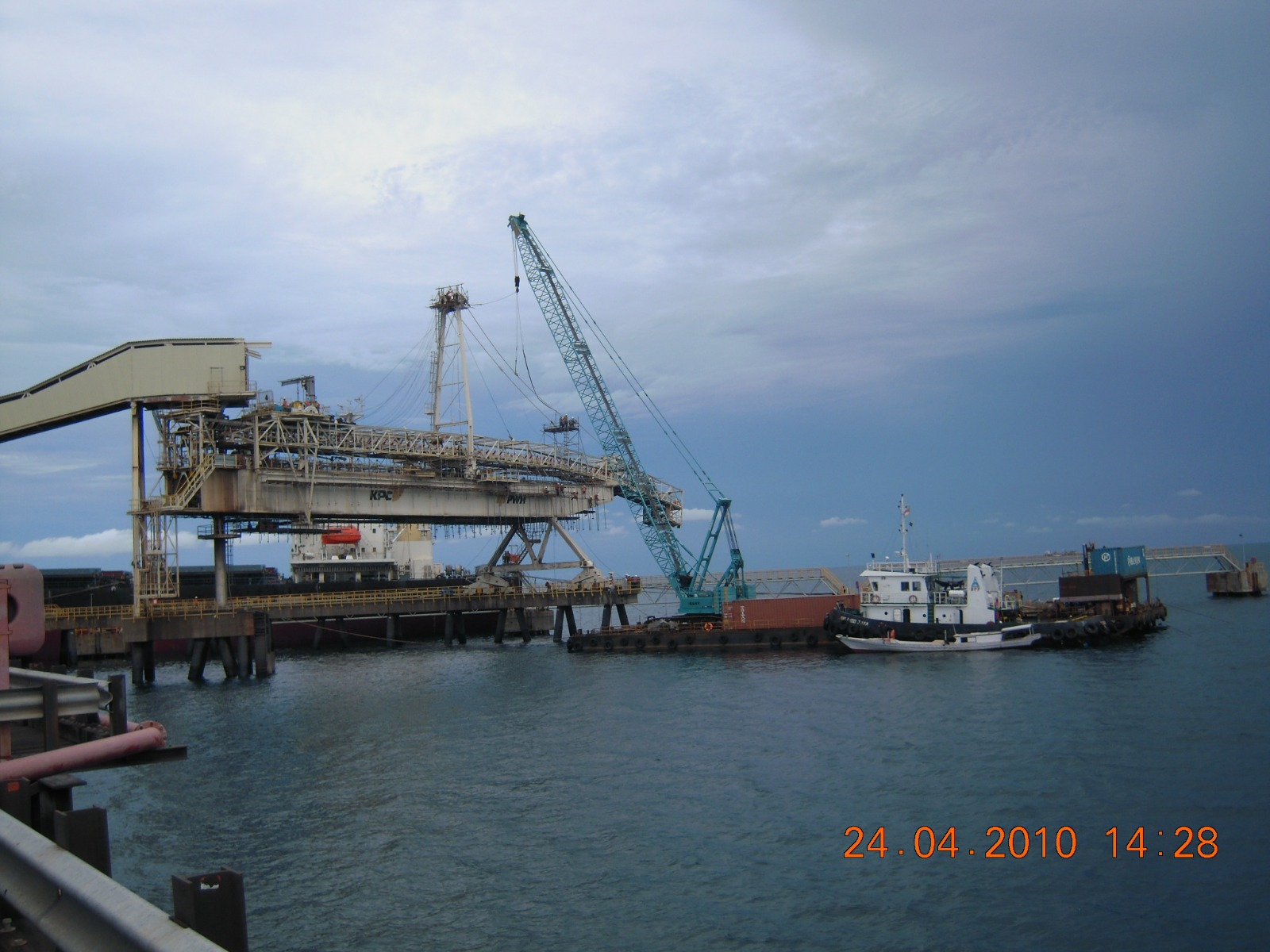 KPC Tanjung Bara Coal Terminal Shiploader