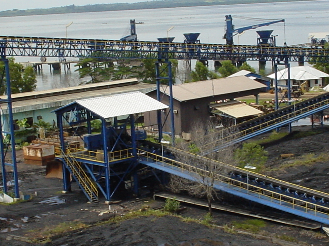 Riverside Coal Grab-Loading Conveyors